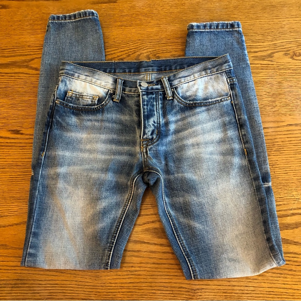 MNML Minimal Jeans Button Fly Zippered Ankle Distressed Wash Straight Leg - 28